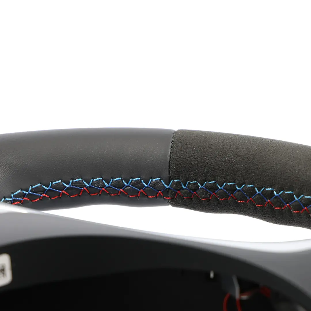 NOUVEAU Volant Cuir Noir M-Sport Look Changement de Vitesse pour BMW E87 E90 E91 LCI à propos du numéro de pièce 6795572 BMW E87 E90 E91 LCI NOUVEAU Volant Cuir Noir M-Sport Look Changement de Vitesse - SKU 6795572-3 - Numéro de pièce 6795572