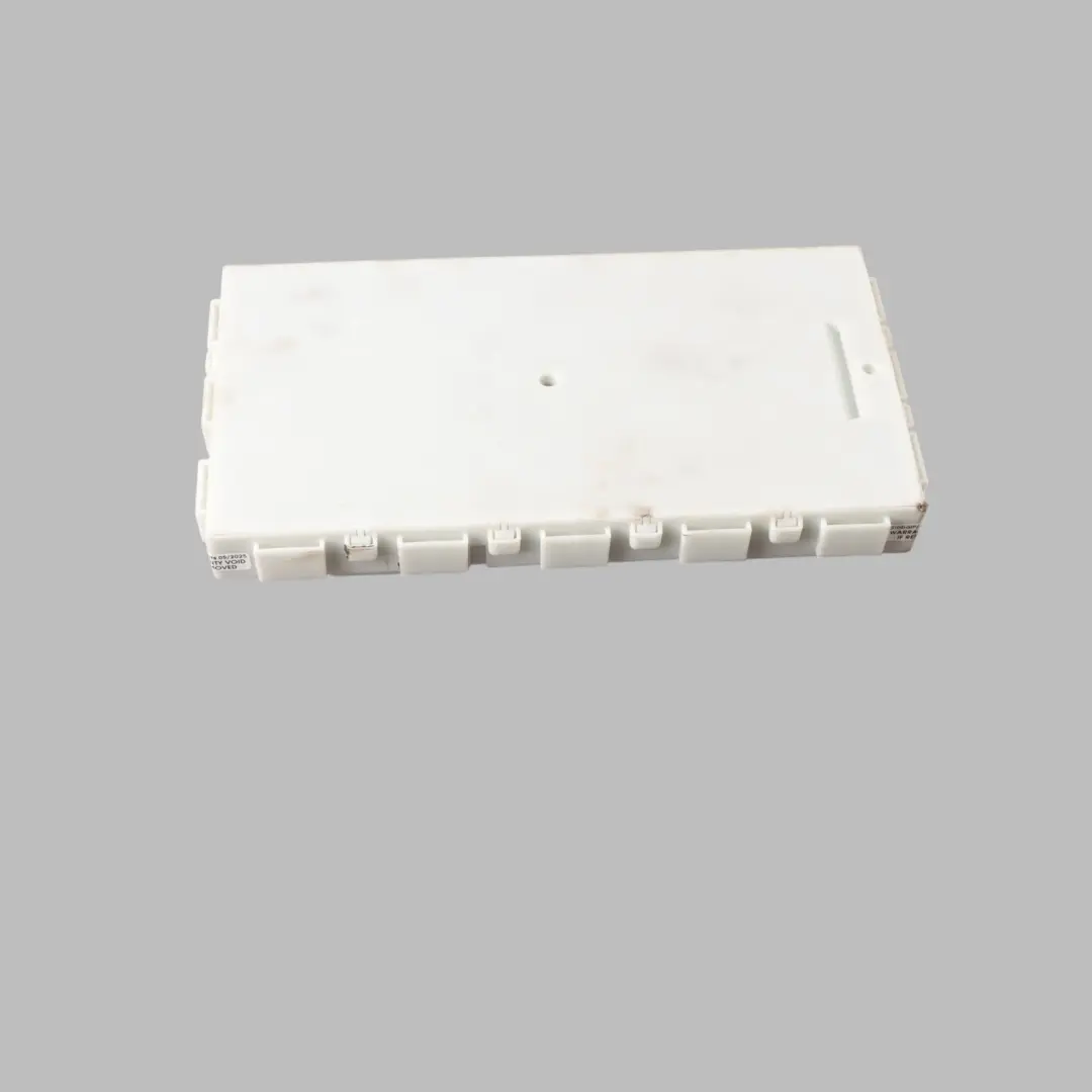 Body Domain Controller BDC Control Unit Module LR01 ECU to BMW F15 F16 with Part number 6825527 BMW F15 F16 Body Domain Controller BDC Control Unit Module LR01 ECU - SKU 6825527 - Part number 6825527