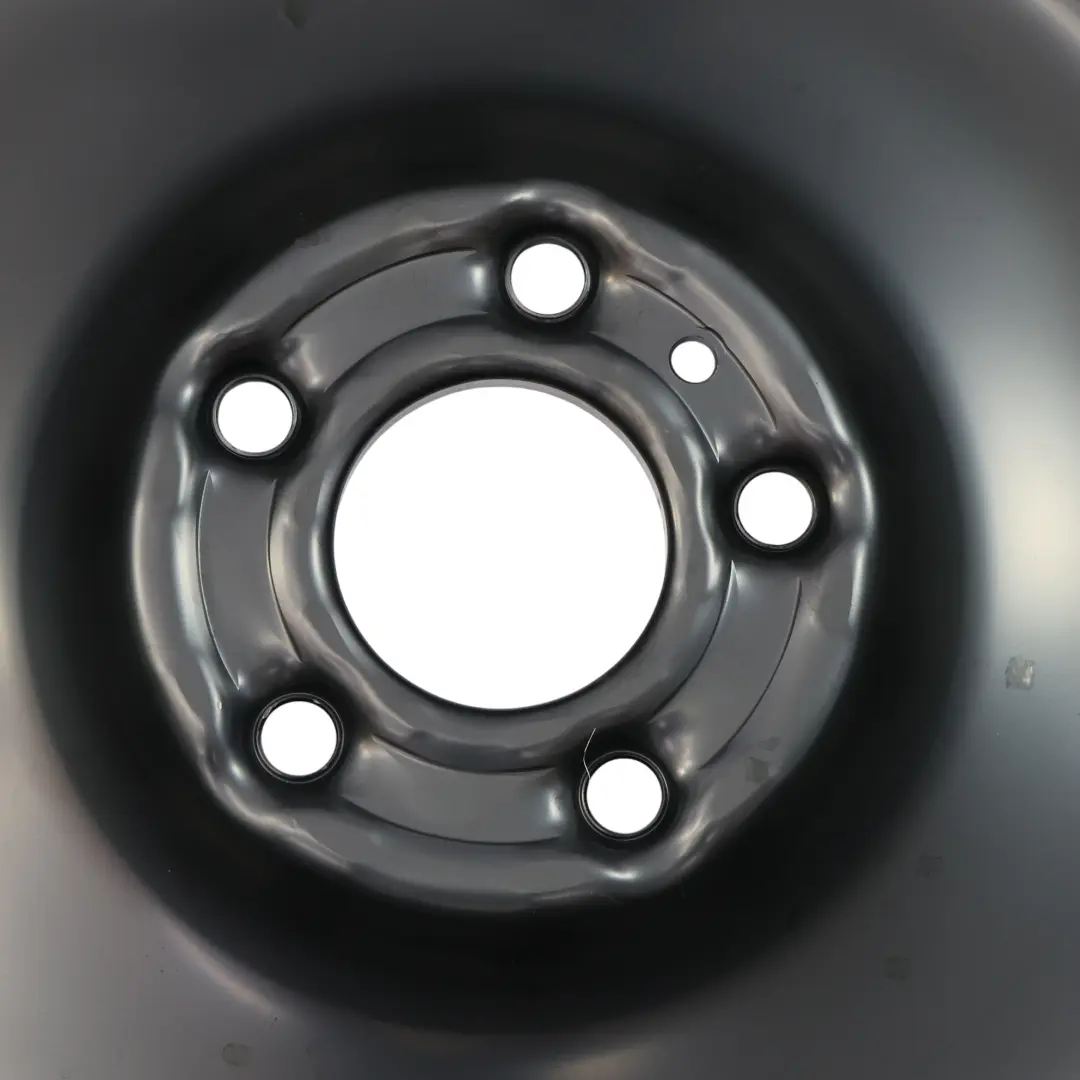 Ersatzstahl Rad Reifen 115/95 R17 für BMW F40 F44 F45 F46 mit Teilenummer 6851507 BMW F40 F44 F45 F46 Ersatzstahl Rad Reifen 115/95 R17 - SKU 6851507 - Teilenummer 6851507