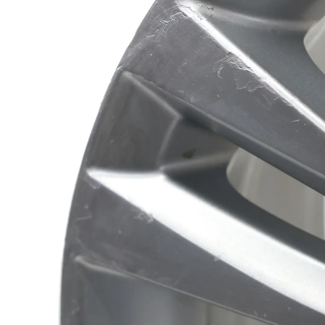 Jante Alliage Argenté 18" Doubles Rayons 397 8,5J ET:47 pour BMW F30 F31 F32 à propos du numéro de pièce 6868378 BMW F30 F31 F32 Jante Alliage Argenté 18" Doubles Rayons 397 8,5J ET:47 - SKU 6868378-3 - Numéro de pièce 6868378