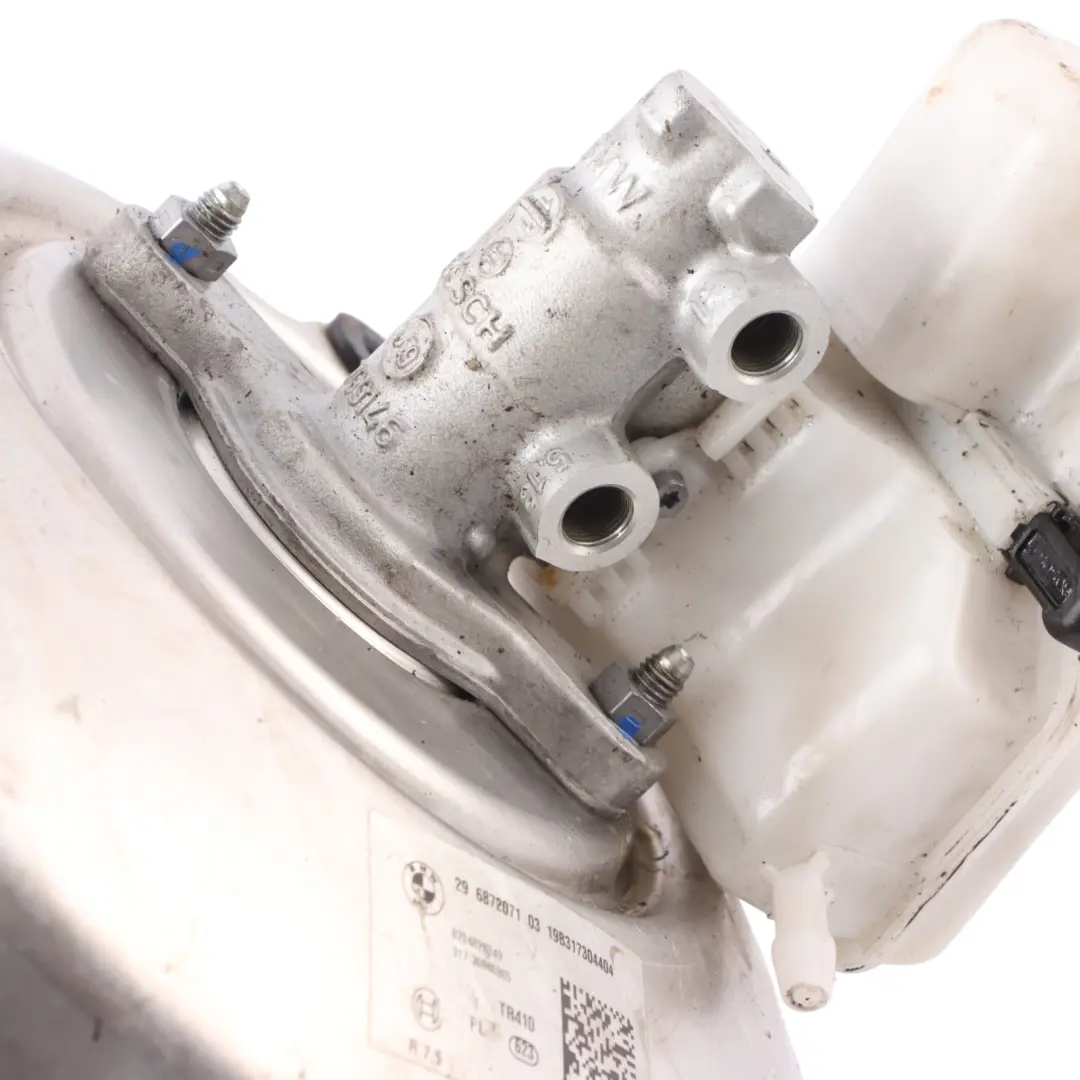 Brake Servo Master Cylinder Unit to BMW F40 with Part number 6872071 BMW F40 Brake Servo Master Cylinder Unit - SKU 6872071-1 - Part number 6872071