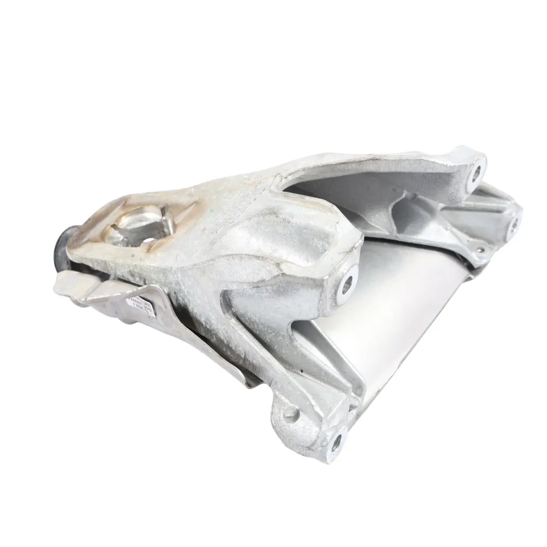 Soporte Motor Derecho 6864614 para BMW X5 F15 X6 F16 con número de pieza 6882032 BMW X5 F15 X6 F16 Soporte Motor Derecho 6864614 - SKU 6882032 - Número de pieza 6882032