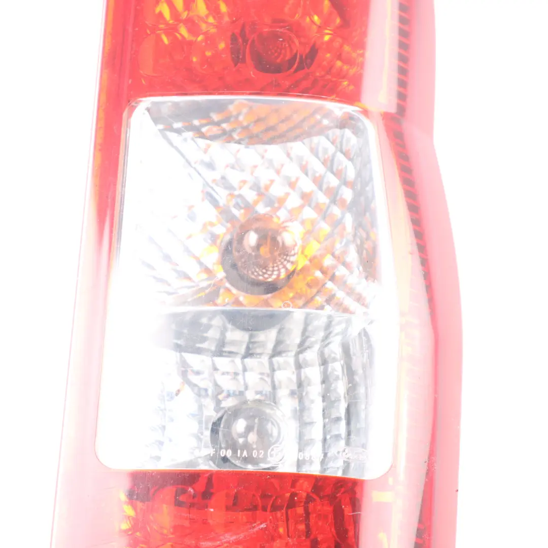 Luz Trasera Derecha Panel Lateral Tail para Ford Transit MK7 con número de pieza 6C11-13404-A Ford Transit MK7 Luz Trasera Derecha Panel Lateral Tail - SKU 6C1113404A - Número de pieza 6C11-13404-A