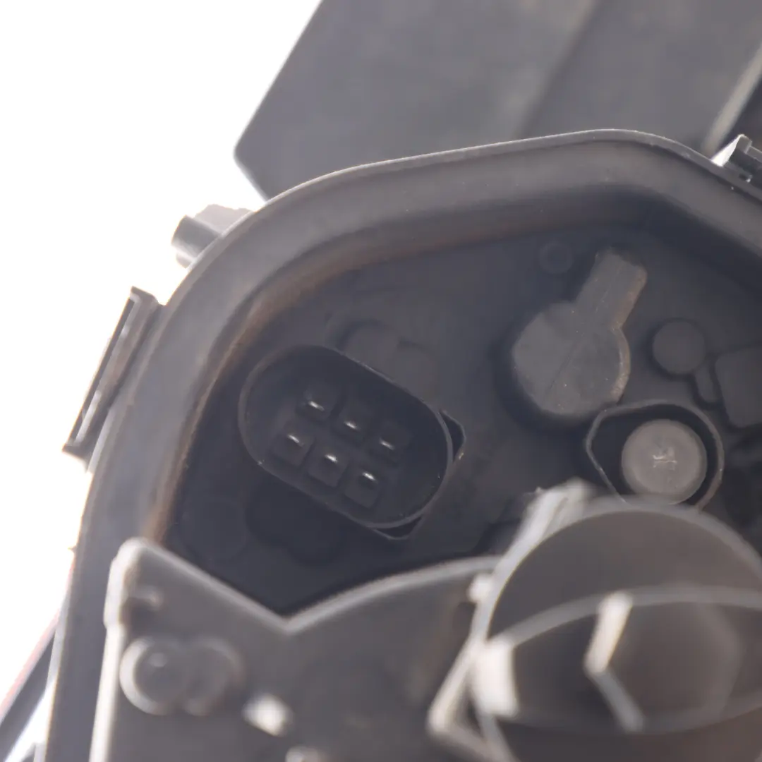 6J 3D Rear Trunk Boot Left N/S Tailgate Lamp Light LED to Seat Ibiza with Part number 6J3945095R Seat Ibiza 6J 3D Rear Trunk Boot Left N/S Tailgate Lamp Light LED - SKU 6J3945095R - Part number 6J3945095R