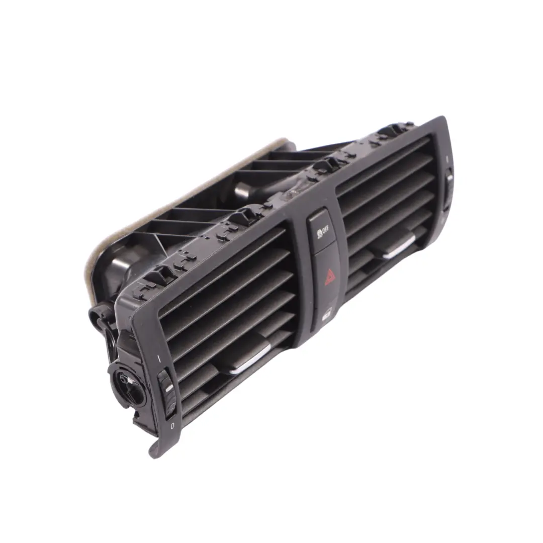 Griglia Aria Fresca BMW E81 E82 E87 E87N LCI E88 Ventilazione Centrale per con numero di parte 7059189 Griglia Aria Fresca BMW E81 E82 E87 E87N LCI E88 Ventilazione Centrale - SKU 7059189-1 - Numero di parte 7059189