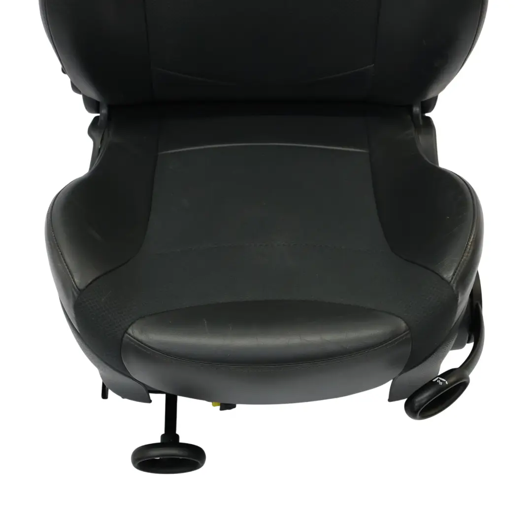 Sportsitz Vorne Links Sitz Stoffsportsitz Sitz Panther für Mini Cooper R50 Sport mit Teilenummer 7136391 Mini Cooper R50 Sport Sportsitz Vorne Links Sitz Stoffsportsitz Sitz Panther - SKU 7136391 - Teilenummer 7136391