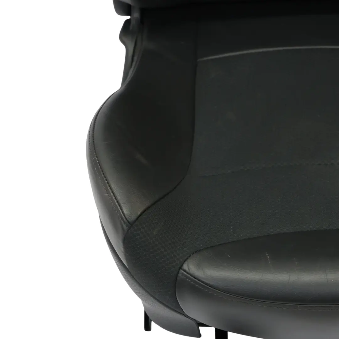 Fotel Pół Skóra Lewy Przód Sport do Mini Cooper R50 o numerze 7136391 Mini Cooper R50 Fotel Pół Skóra Lewy Przód Sport - SKU 7136391 - Numer Części 7136391