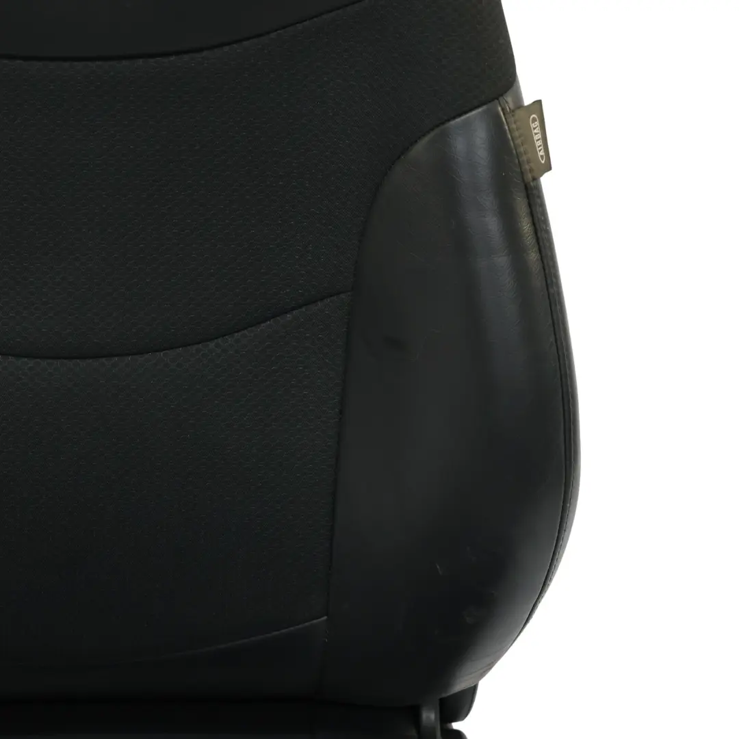 Tela Cuero Delantero Izquierdo Tela Asiento Deportivo Negro para Mini Cooper One R50 con número de pieza 7136391 Mini Cooper One R50 Tela Cuero Delantero Izquierdo Tela Asiento Deportivo Negro - SKU 7136391 - Número de pieza 7136391