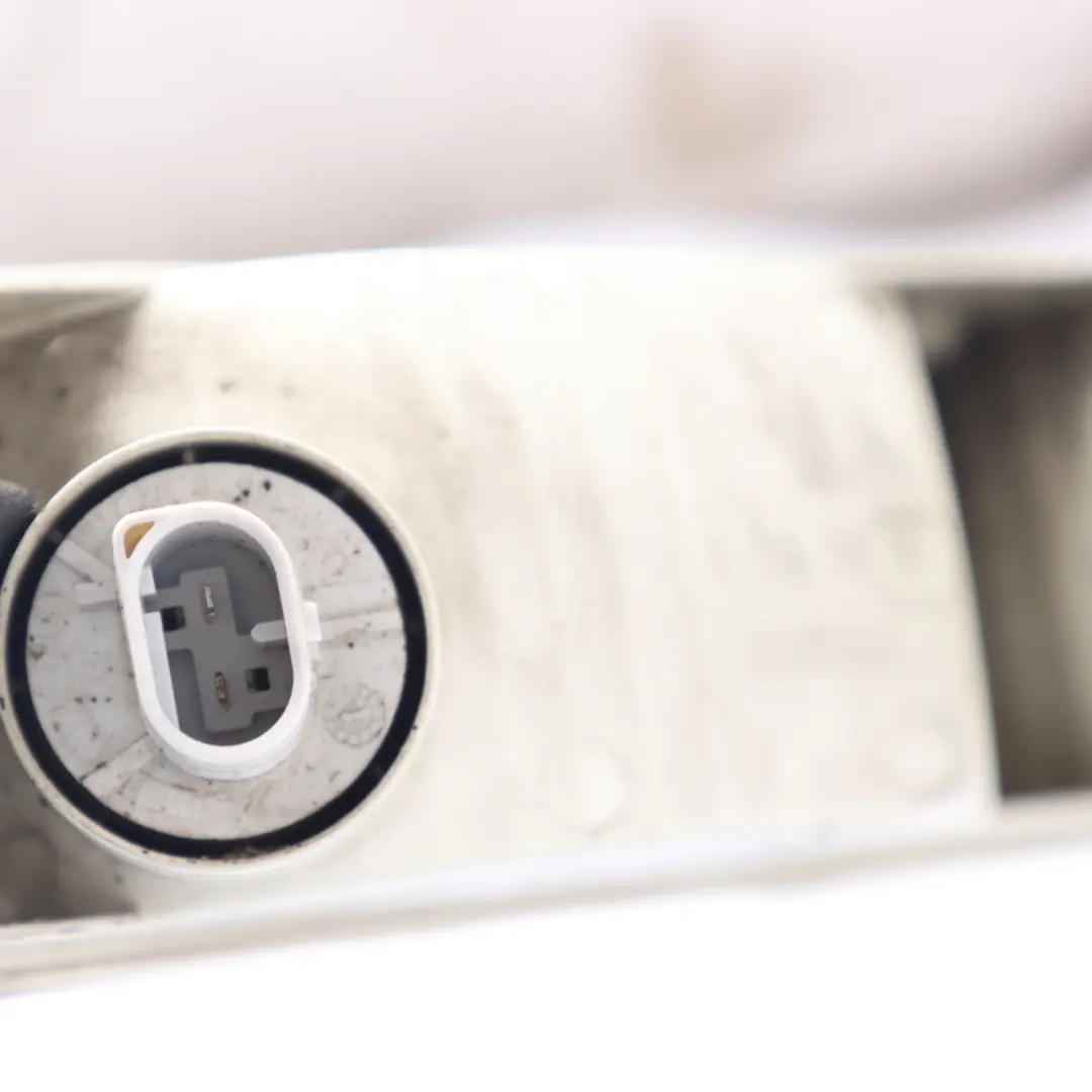 Indicator Lamp BMW E63 E64 Direction Signal Light White Front Left N/S to with Part number 7165805 Indicator Lamp BMW E63 E64 Direction Signal Light White Front Left N/S - SKU 7165805-1 - Part number 7165805