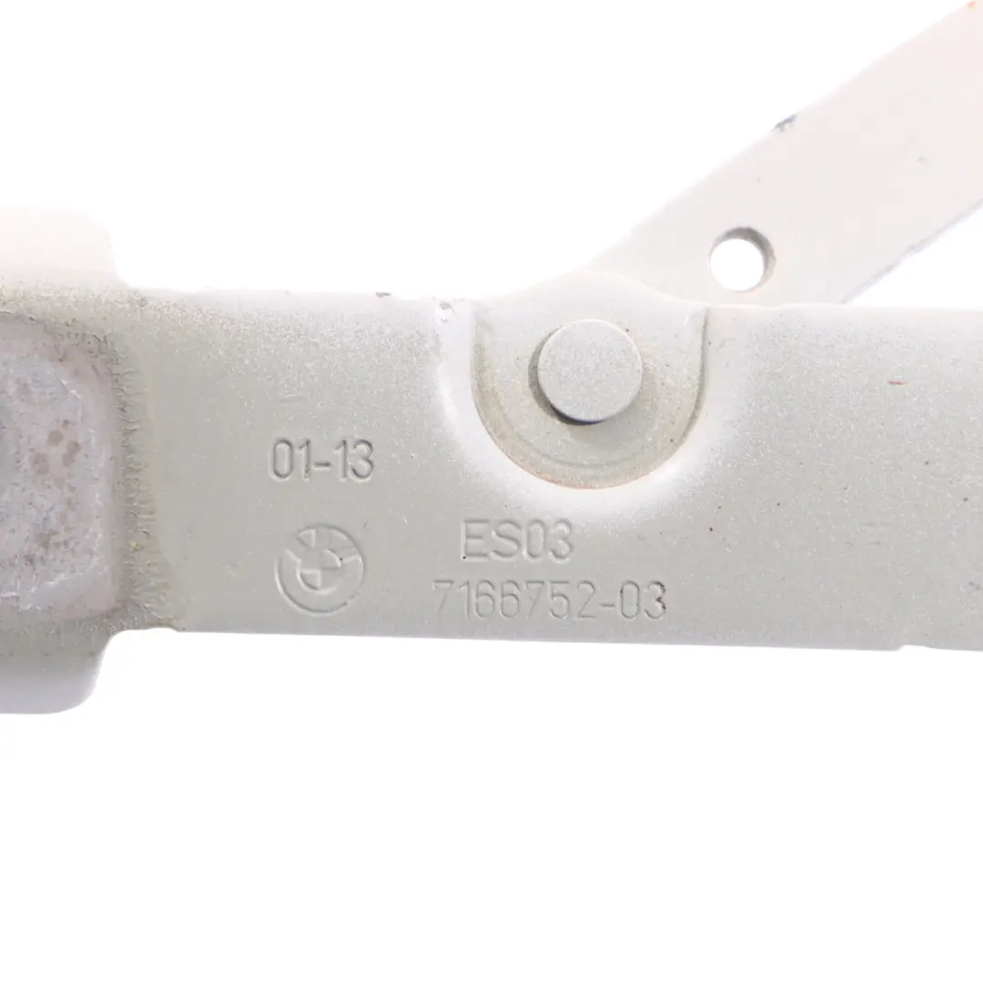 Charnière Droite Hayon Coffre Alpinweiss 3 - 300 pour BMW E82 E88 à propos du numéro de pièce 7166752 BMW E82 E88 Charnière Droite Hayon Coffre Alpinweiss 3 - 300 - SKU 7166752-AW - Numéro de pièce 7166752