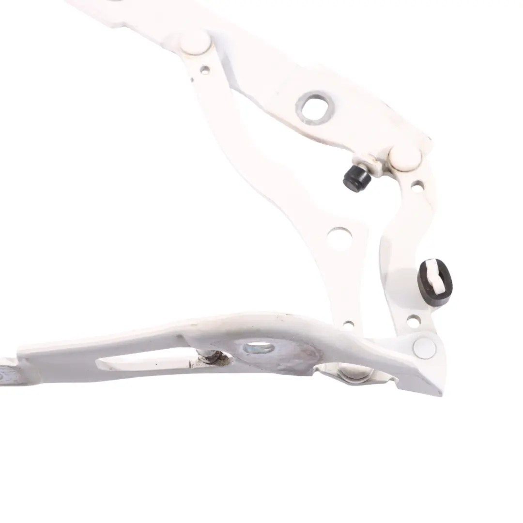 Charnière Droite Hayon Coffre Alpinweiss 3 - 300 pour BMW E82 E88 à propos du numéro de pièce 7166752 BMW E82 E88 Charnière Droite Hayon Coffre Alpinweiss 3 - 300 - SKU 7166752-AW - Numéro de pièce 7166752