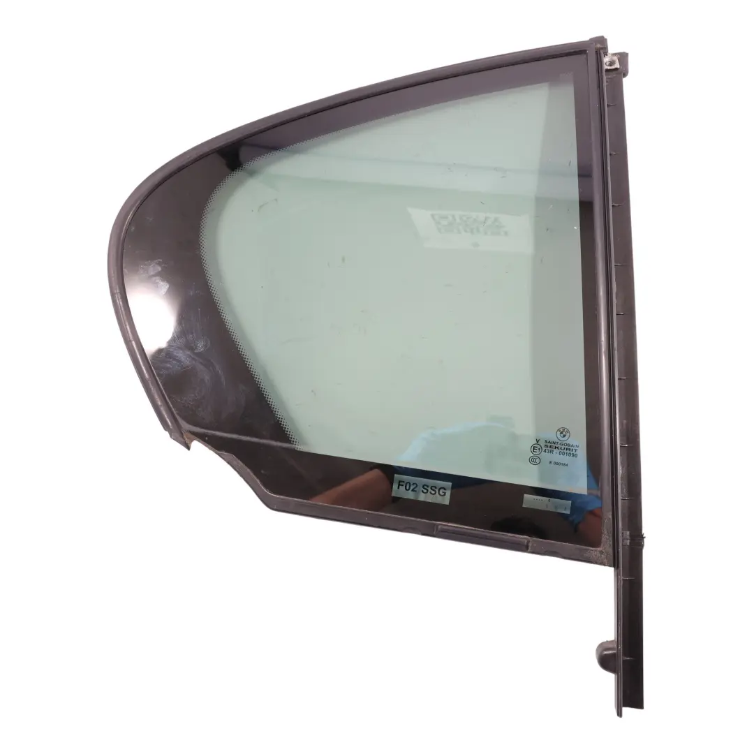 Cristal Ventana Lateral Trasera Puerta Derecha Fijo AS3 Tintado para BMW F02 con número de pieza 7177852 BMW F02 Cristal Ventana Lateral Trasera Puerta Derecha Fijo AS3 Tintado - SKU 7177852 - Número de pieza 7177852