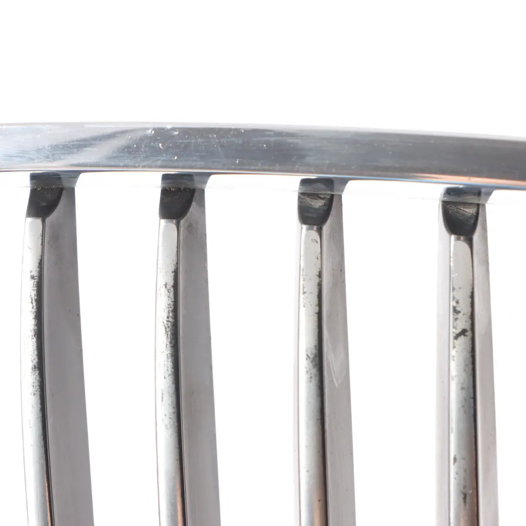 Front Bumper Grille Hood Right O/S to BMW F07 GT with Part number 7200168 BMW F07 GT Front Bumper Grille Hood Right O/S - SKU 7200168 - Part number 7200168