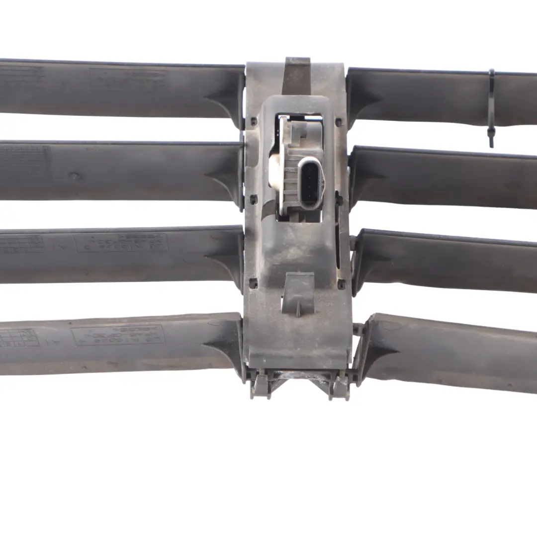 Duct Front Slam Panel Intake Intake Flap to BMW F07 GT Air with Part number 7200771 BMW F07 GT Air Duct Front Slam Panel Intake Intake Flap - SKU 7200771-1 - Part number 7200771