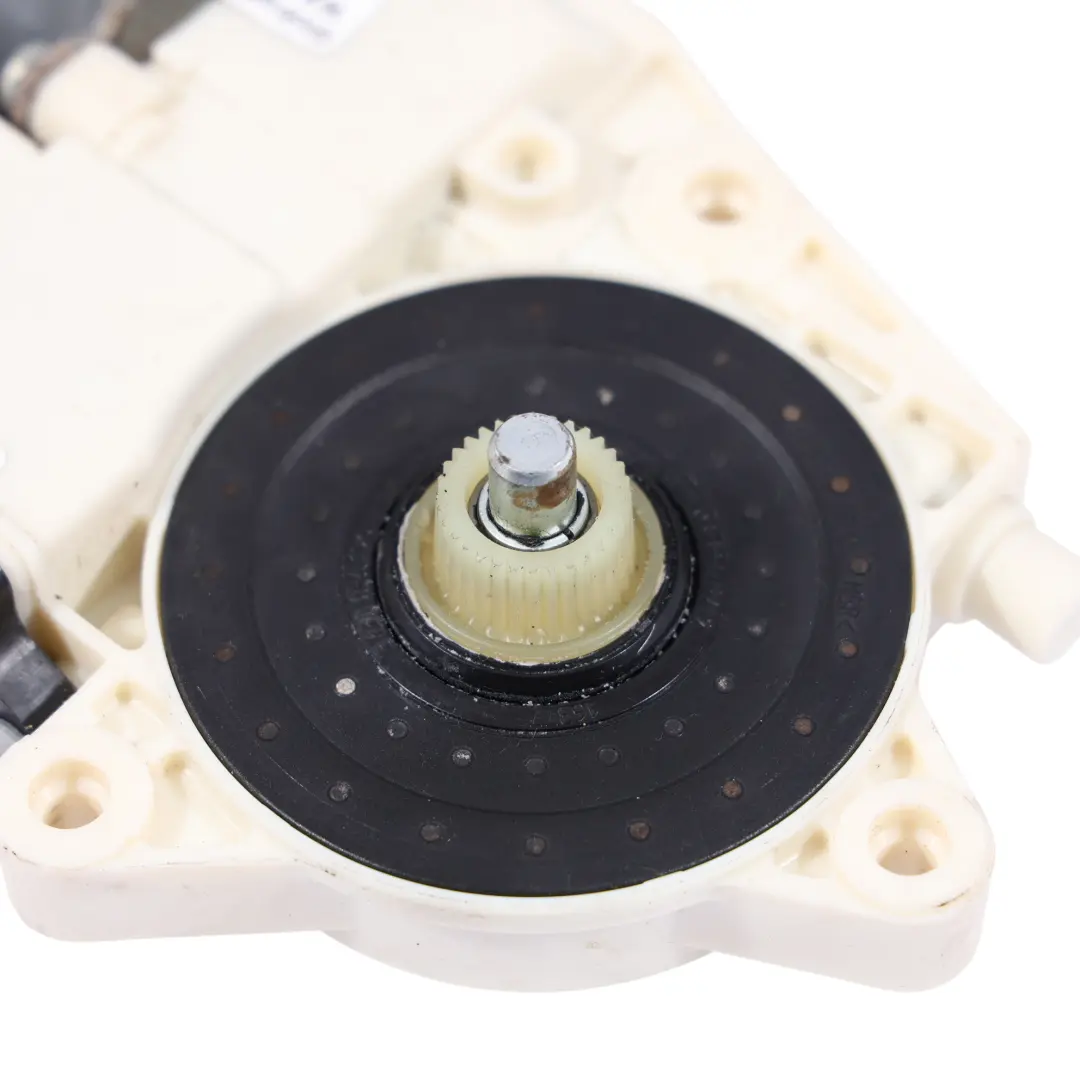 Window Lifter Regulator Motor Front Left Door N/S Drive Unit to BMW F07 GT with Part number 7207007 BMW F07 GT Window Lifter Regulator Motor Front Left Door N/S Drive Unit - SKU 7207007 - Part number 7207007