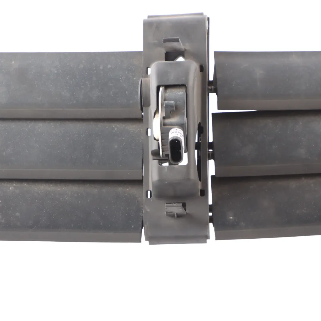 Duct Front Slam Panel Intake Intake Flap to BMW F06 F12 Air with Part number 7211512 BMW F06 F12 Air Duct Front Slam Panel Intake Intake Flap - SKU 7211512-1 - Part number 7211512