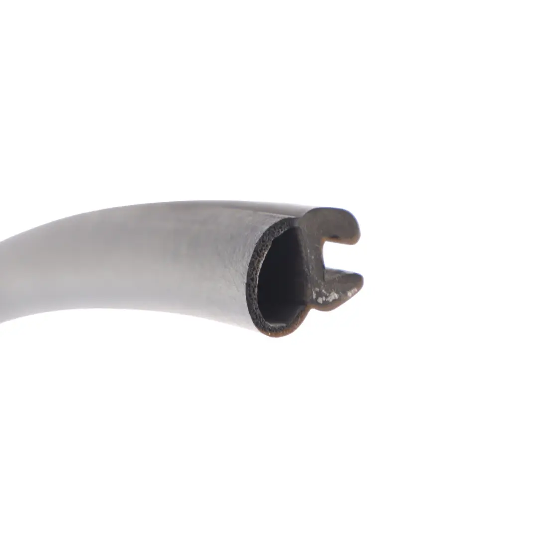 BMW E92 E93 LCI Seal Engine Bonnet Hood Gasket Front - SKU 7225268 - Part number 7225268