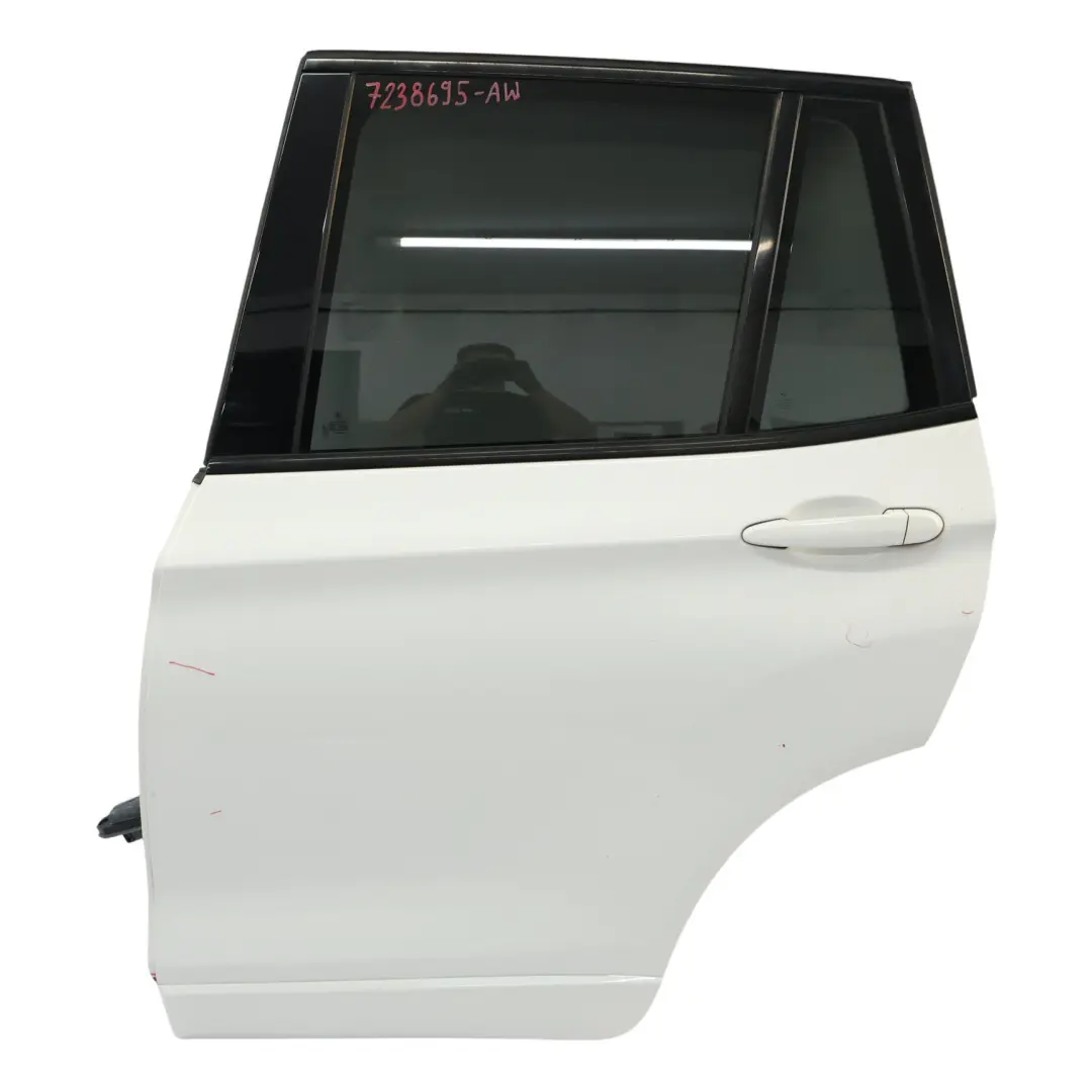 Tür hinten links Alpinweiss 3 - 300 für BMW X3 F25 mit Teilenummer 7238695 BMW X3 F25 Tür hinten links Alpinweiss 3 - 300 - SKU 7238695-AW - Teilenummer 7238695