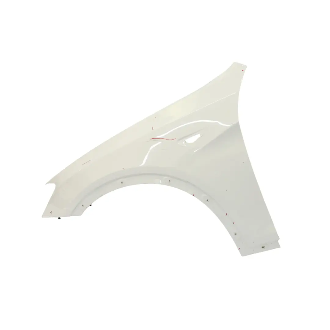 Pannello Laterale Parafango Anteriore Sinistro Alpinweiss 3 - 300 per BMW X3 F25 con numero di parte 7267323 BMW X3 F25 Pannello Laterale Parafango Anteriore Sinistro Alpinweiss 3 - 300 - SKU 7267323-AW - Numero di parte 7267323
