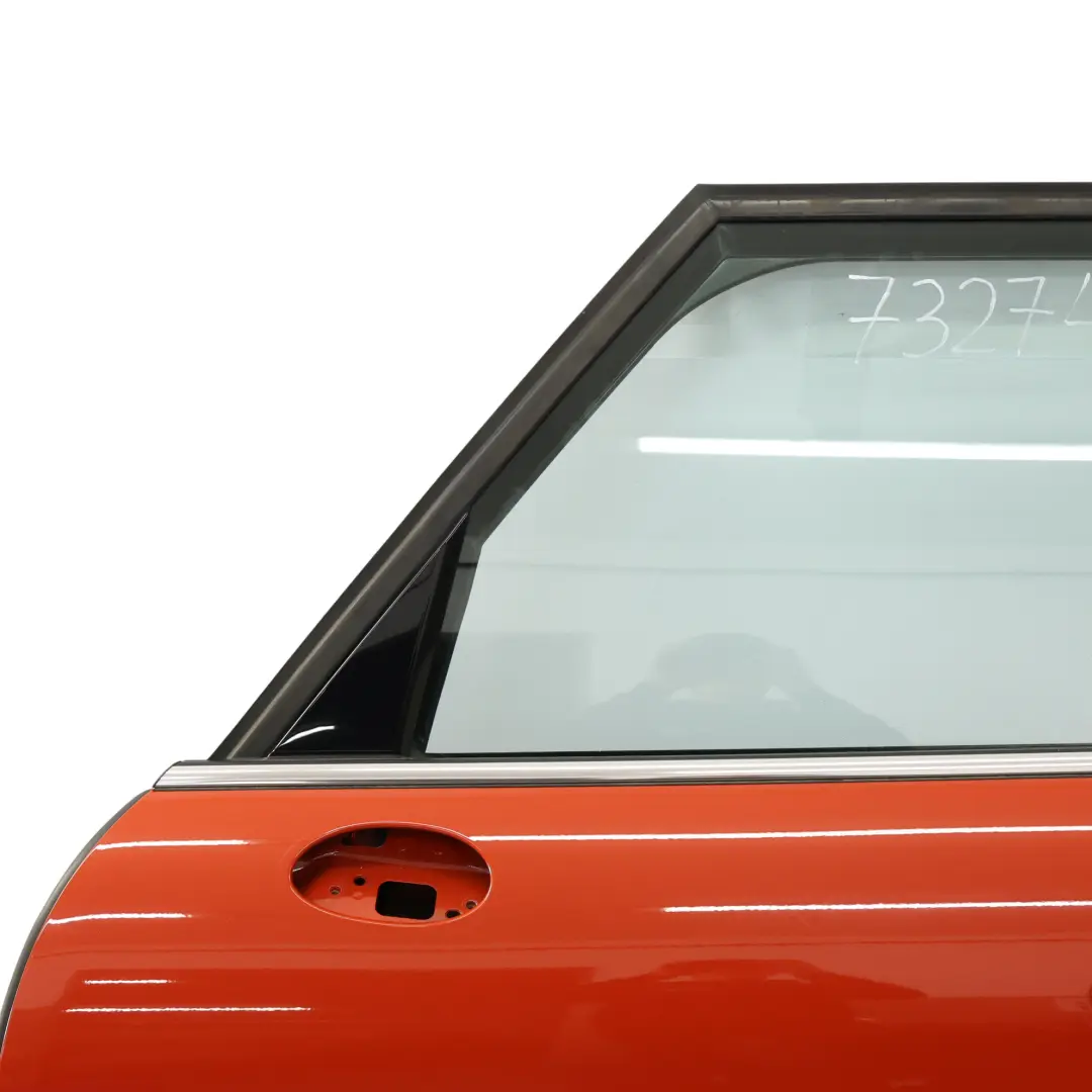Puerta Delantera Izquierda Panel Solaris Orange Metallic - C1B para Mini F55 con número de pieza 7327445 Mini F55 Puerta Delantera Izquierda Panel Solaris Orange Metallic - C1B - SKU 7327445-SORG - Número de pieza 7327445
