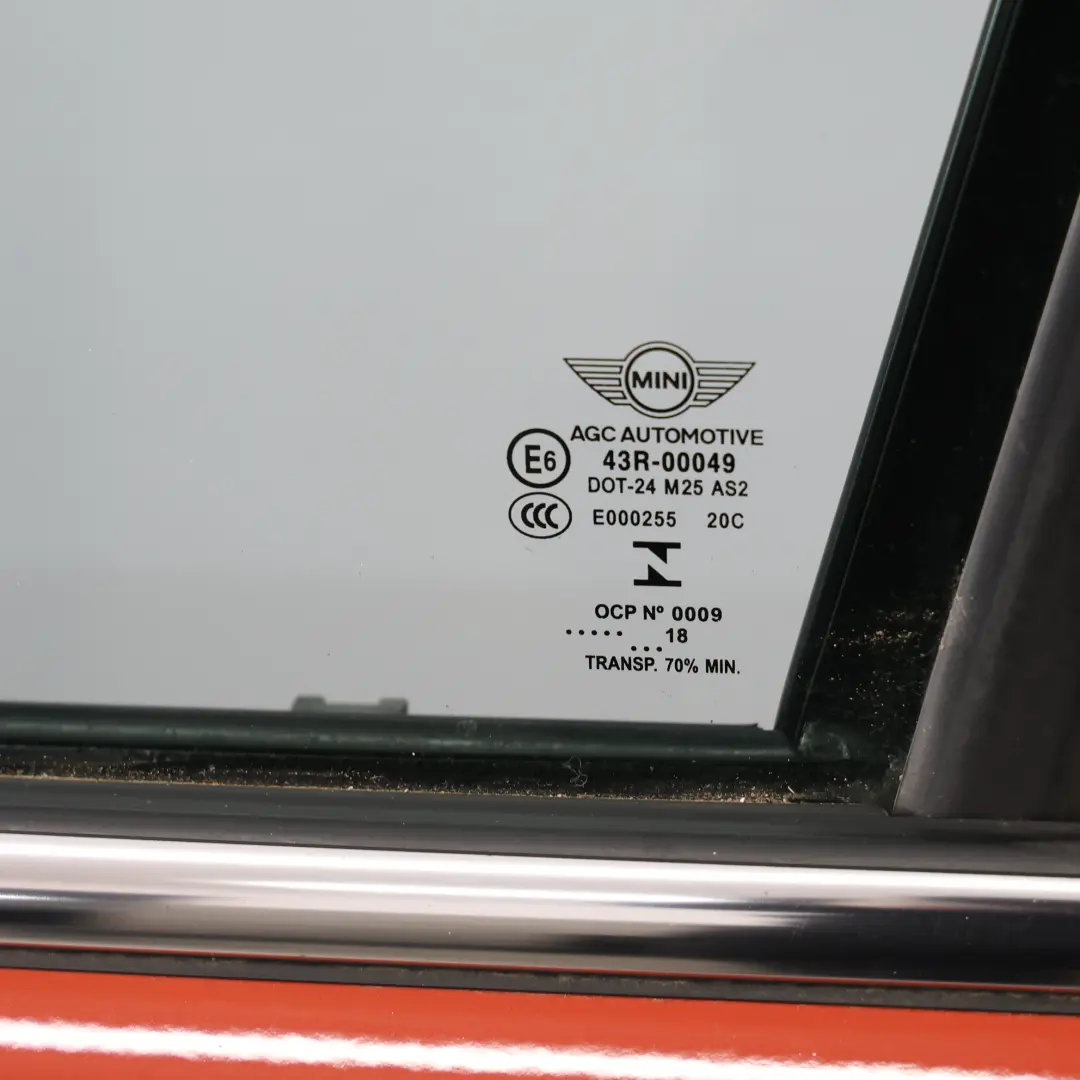 Pannello Di Porta Anteriore Sinistra Solaris Orange Metallic - C1B per Mini F55 con numero di parte 7327445 Mini F55 Pannello Di Porta Anteriore Sinistra Solaris Orange Metallic - C1B - SKU 7327445-SORG - Numero di parte 7327445