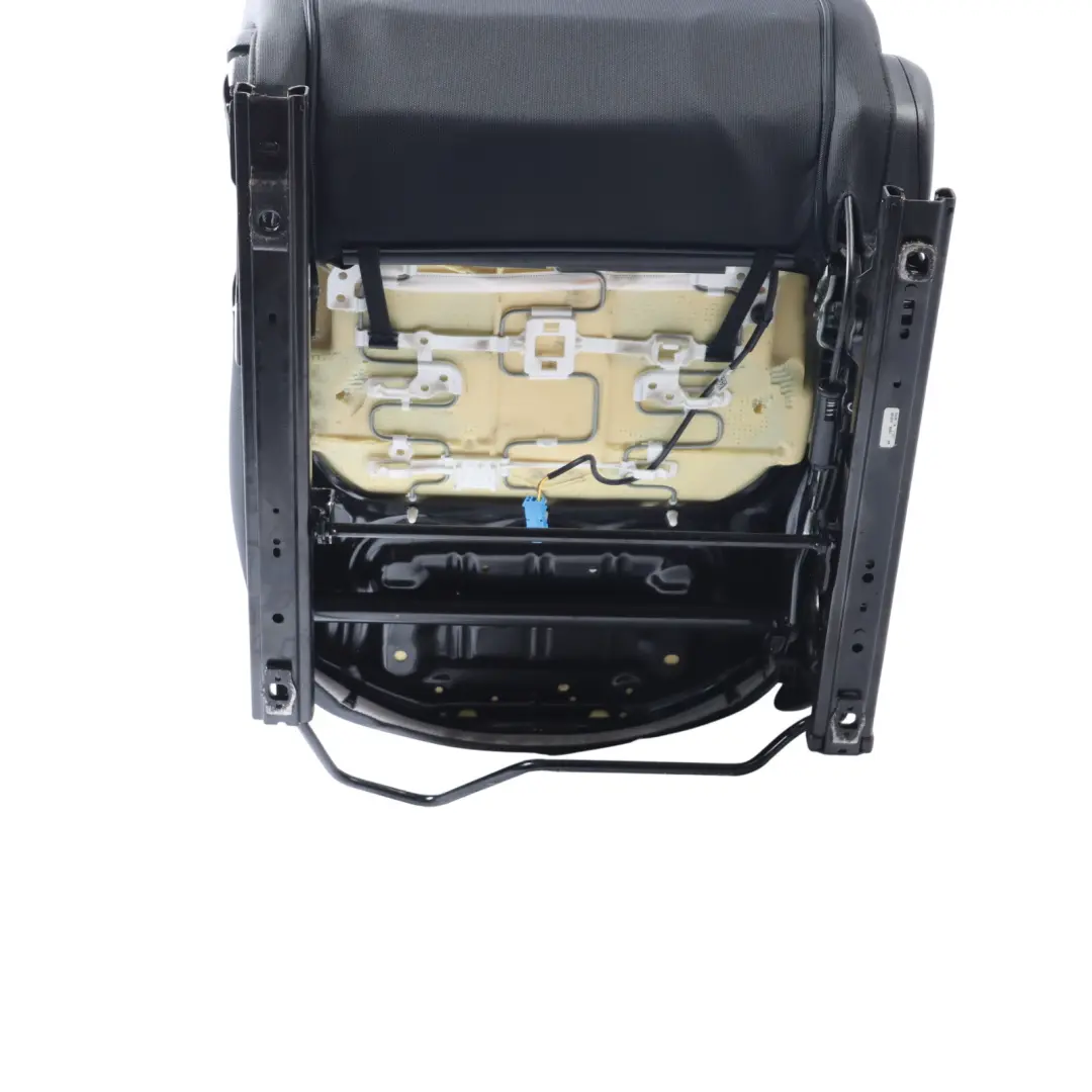 Fotel Prawy Materiał Carbon Black Czarny do MINI F56 F57 o numerze 7340224 MINI F56 F57 Fotel Prawy Materiał Carbon Black Czarny - SKU 7340224-1 - Numer Części 7340224