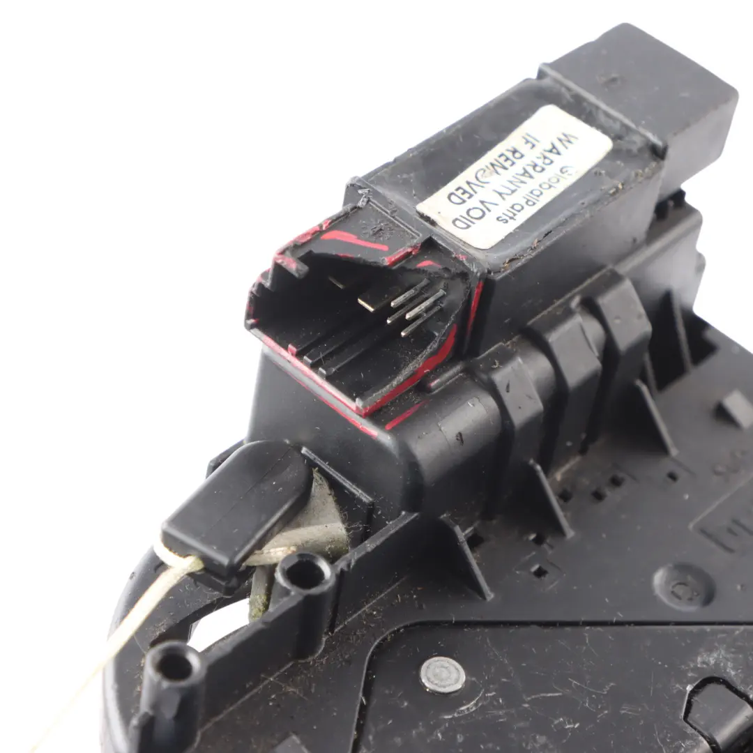 BMW F45 F46 Zamek Klapy Bagażnika Tył - SKU 7348530-1 - Numer Części 7348530