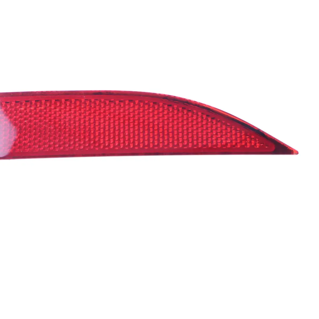 Bumper Reflector Right O/S Red to BMW F48 Rear with Part number 7355548 BMW F48 Rear Bumper Reflector Right O/S Red - SKU 7355548 - Part number 7355548