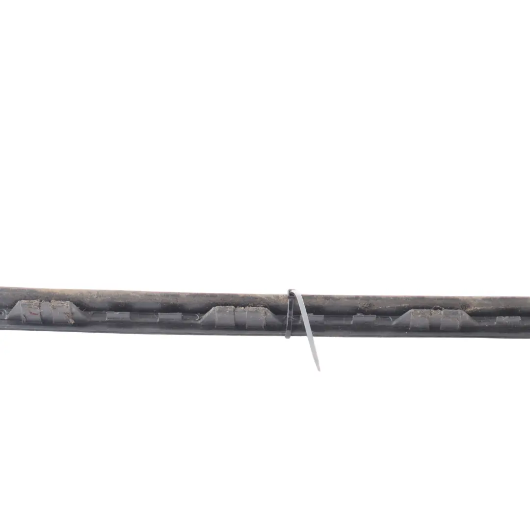 Front Windscreen Drip Moulding Trim Cover Right O/S Flamenco Red-C06 to BMW F16 F86 with Part number 7371706 BMW F16 F86 Front Windscreen Drip Moulding Trim Cover Right O/S Flamenco Red-C06 - SKU 7371706-FLR - Part number 7371706