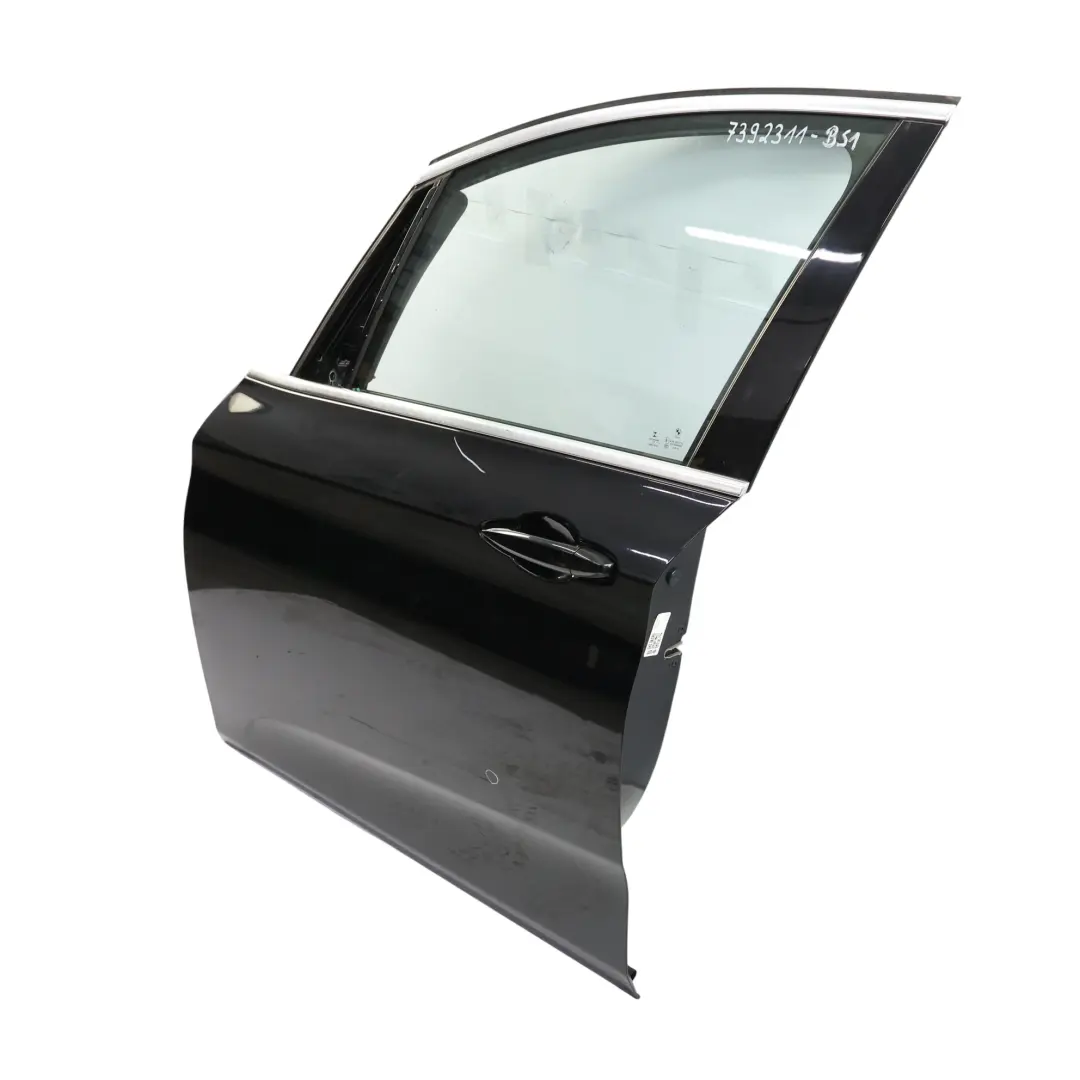 Porta Anteriore Sinistra Black Sapphire Metallic - 475 per BMW F46 Gran Tourer con numero di parte 7392311 BMW F46 Gran Tourer Porta Anteriore Sinistra Black Sapphire Metallic - 475 - SKU 7392311-BS1 - Numero di parte 7392311