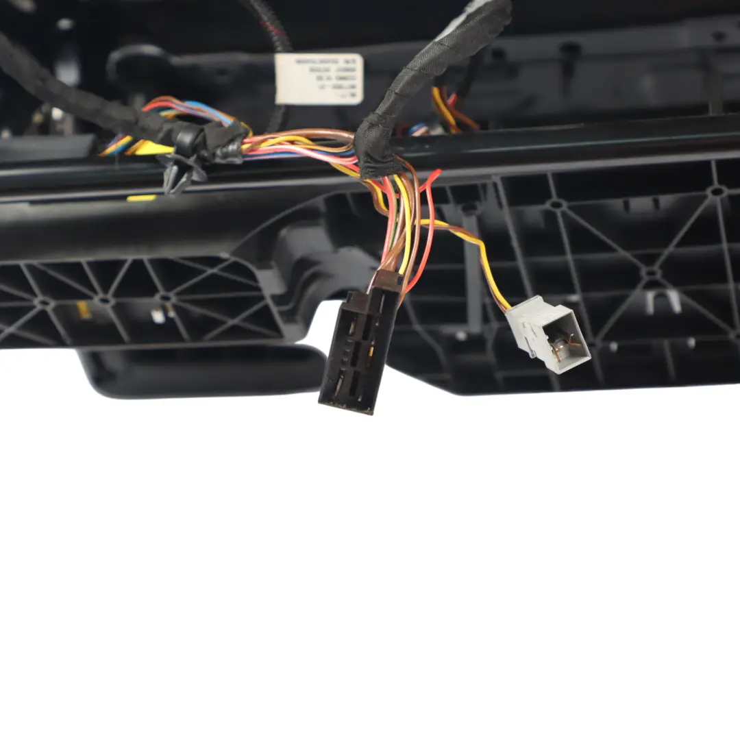 Front Seat BMW G20 G21 Sport Left N/S Leather Vernasca Black Gray Stitch to with Part number 7472485 Front Seat BMW G20 G21 Sport Left N/S Leather Vernasca Black Gray Stitch - SKU 7472485-2 - Part number 7472485