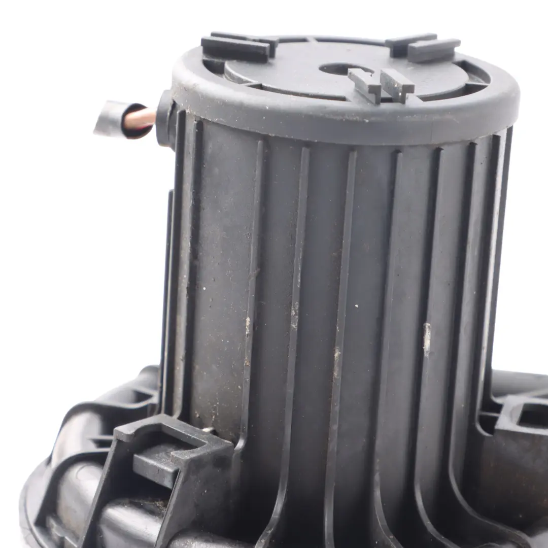 BMW E60 E63 Pompe À Air Secondaire Pompe Contrôle Émissions Air Essence 7506210 - SKU 7506210-1 - Numéro de pièce 7571589