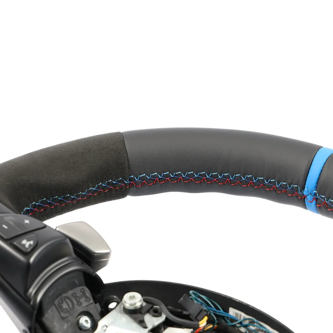 Lenkrad NEU Schwarz Leder Alcantara M Sport Schaltwippen für BMW Z4 E85 E86 mit Teilenummer 7841386 BMW Z4 E85 E86 Lenkrad NEU Schwarz Leder Alcantara M Sport Schaltwippen - SKU 7841386-1 - Teilenummer 7841386