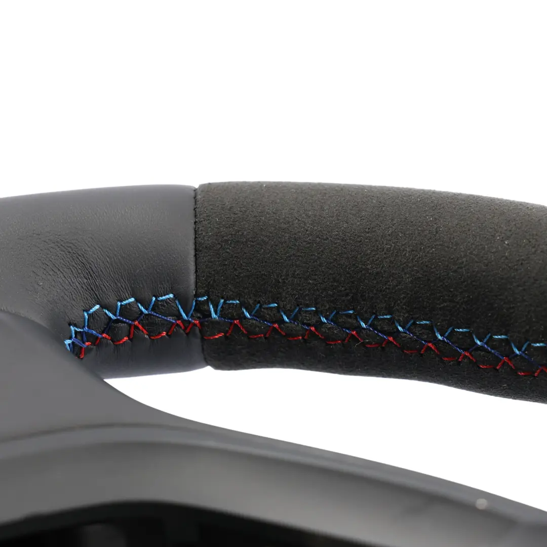 NUOVO volante in pelle nera Alcantara Cambio al volante per BMW F10 F11 F07 M Sport con numero di parte 7844103 BMW F10 F11 F07 M Sport NUOVO volante in pelle nera Alcantara Cambio al volante - SKU 7844103-2 - Numero di parte 7844103