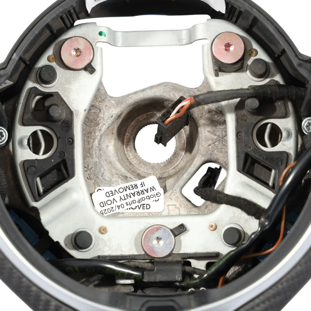 NUOVO NERO Pelle M Performance Riscaldato per Volante BMW F80 M3 F82 F83 M4 F87 M2 con numero di parte 7847607 Volante BMW F80 M3 F82 F83 M4 F87 M2 NUOVO NERO Pelle M Performance Riscaldato - SKU 7847607-3 - Numero di parte 7847607