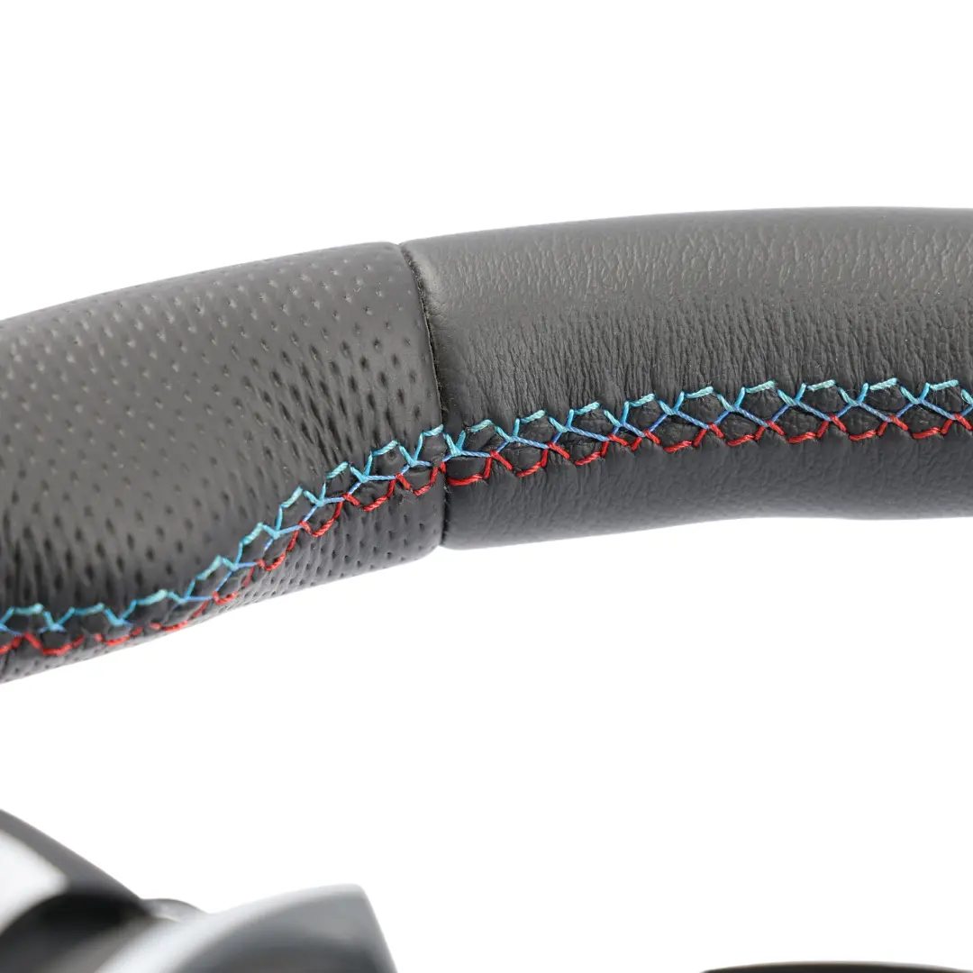 Riscaldato M Sport Nuova Pelle Nera Volante Leve del Cambio per BMW F20 LCI F30 F32 con numero di parte 7850404 BMW F20 LCI F30 F32 Riscaldato M Sport Nuova Pelle Nera Volante Leve del Cambio - SKU 7850404-1 - Numero di parte 7850404