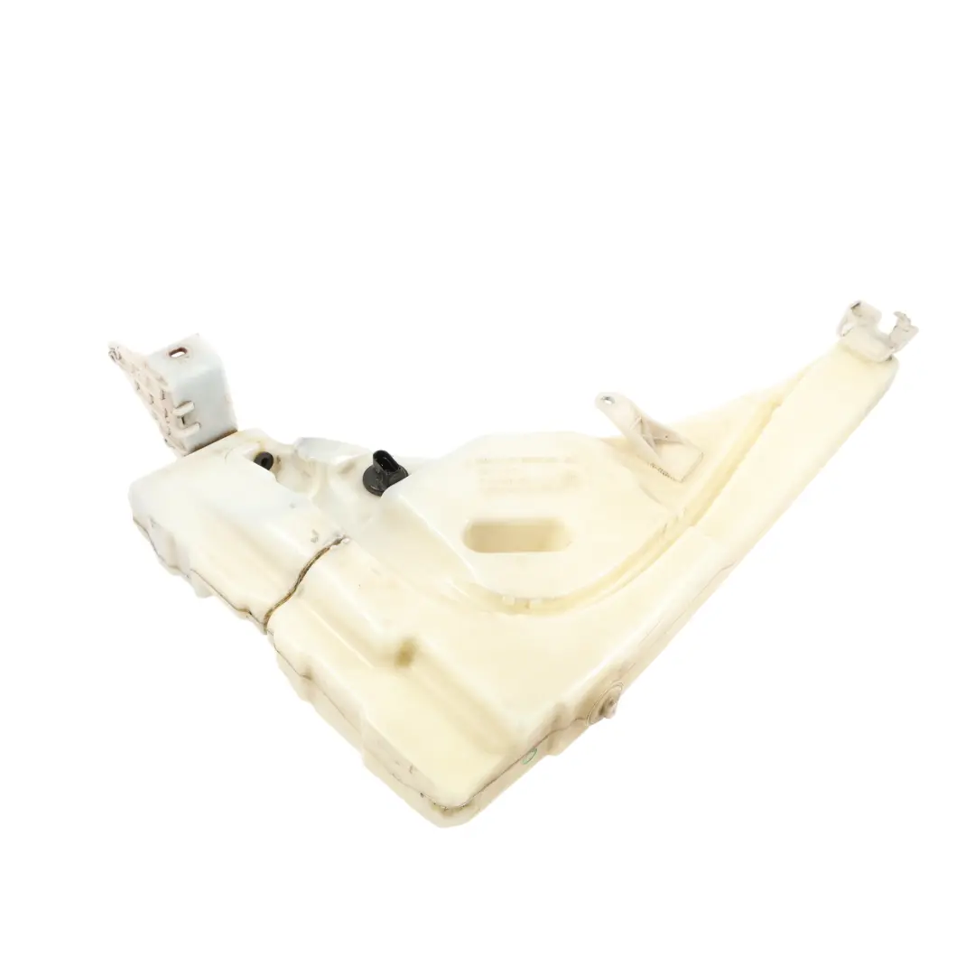 7L Réservoir De Liquide Lave Glace pour Volkswagen VW Touareg à propos du numéro de pièce 7L0955453G Volkswagen VW Touareg 7L Réservoir De Liquide Lave Glace - SKU 7L0955453G - Numéro de pièce 7L0955453G