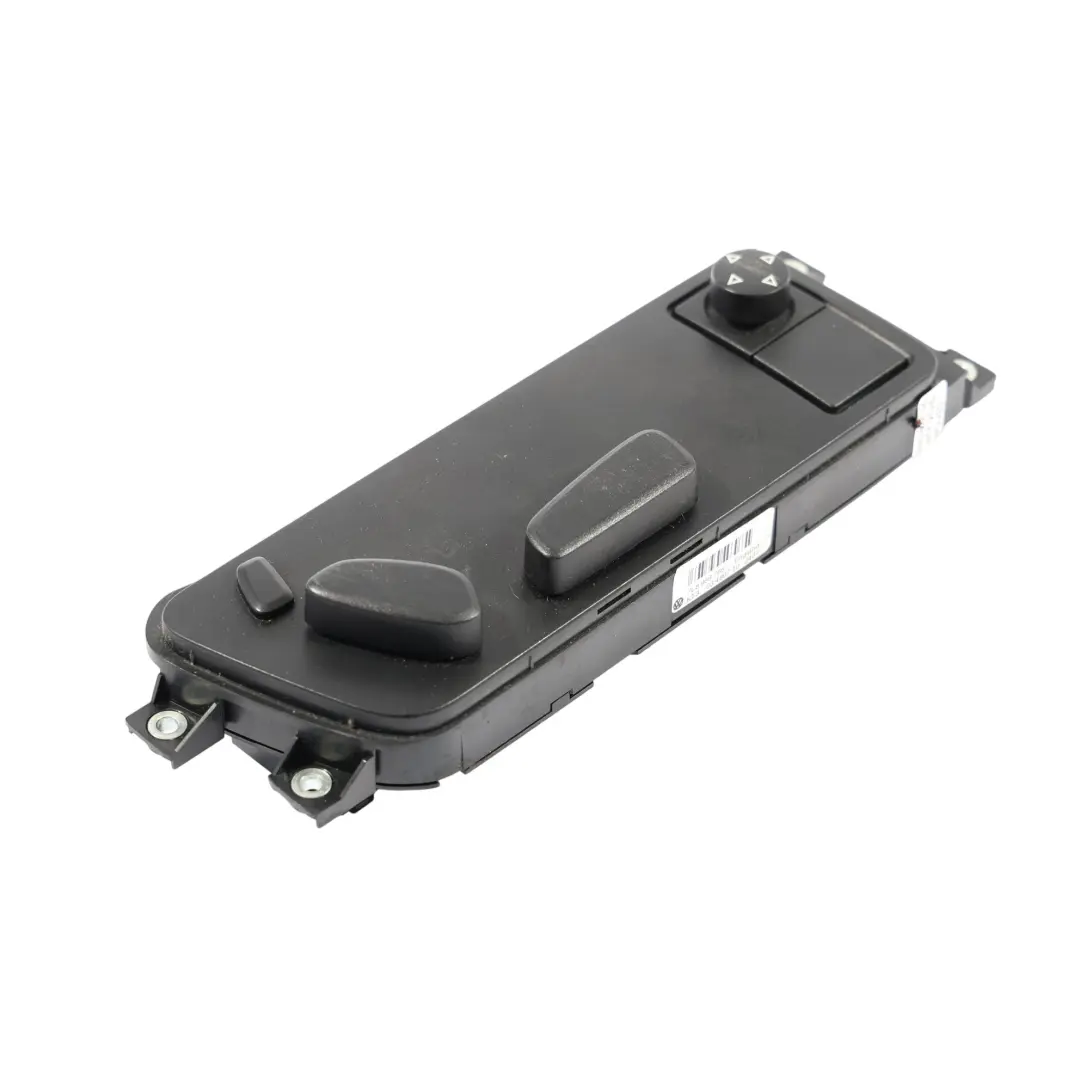7L Regolatore Sedile Anteriore Pannello Interruttore Destro per VW Touareg con numero di parte 7L6959766 VW Touareg 7L Regolatore Sedile Anteriore Pannello Interruttore Destro - SKU 7L6959766 - Numero di parte 7L6959766