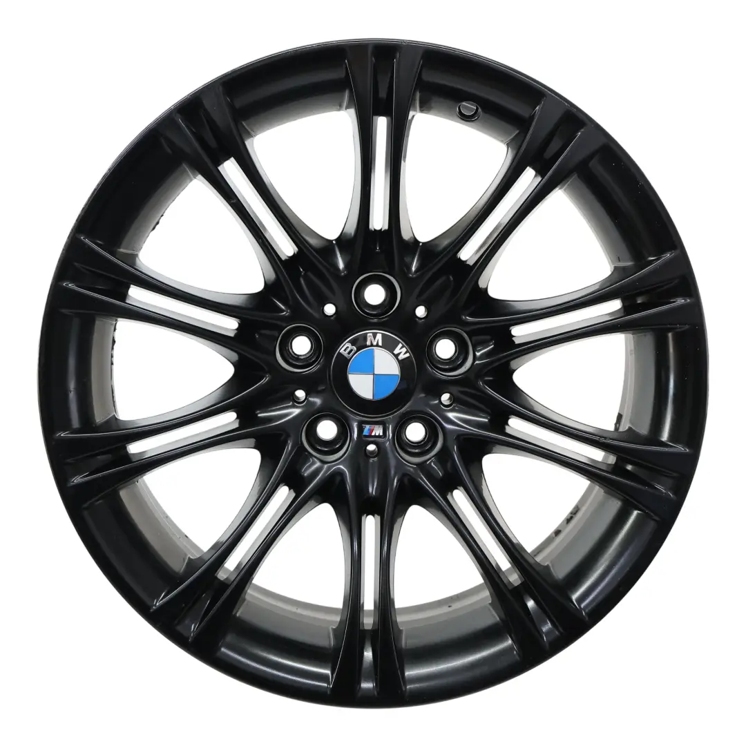 llanta de aleación negro 18 "8J ET:20 M de doble radio 135 para BMW E60 E61 con número de pieza 8036947 BMW E60 E61 llanta de aleación negro 18 "8J ET:20 M de doble radio 135 - SKU 8036947-4 - Número de pieza 8036947