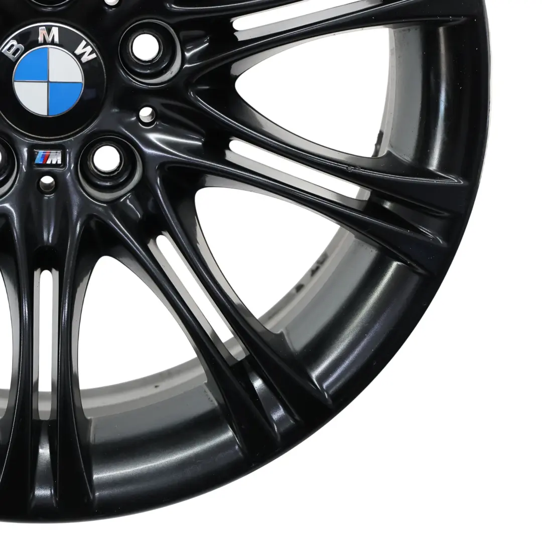 Jante alliage noire 18" 8J ET:20 M Double Spoke 135 pour BMW E60 E61 à propos du numéro de pièce 8036947 BMW E60 E61 Jante alliage noire 18" 8J ET:20 M Double Spoke 135 - SKU 8036947-4 - Numéro de pièce 8036947