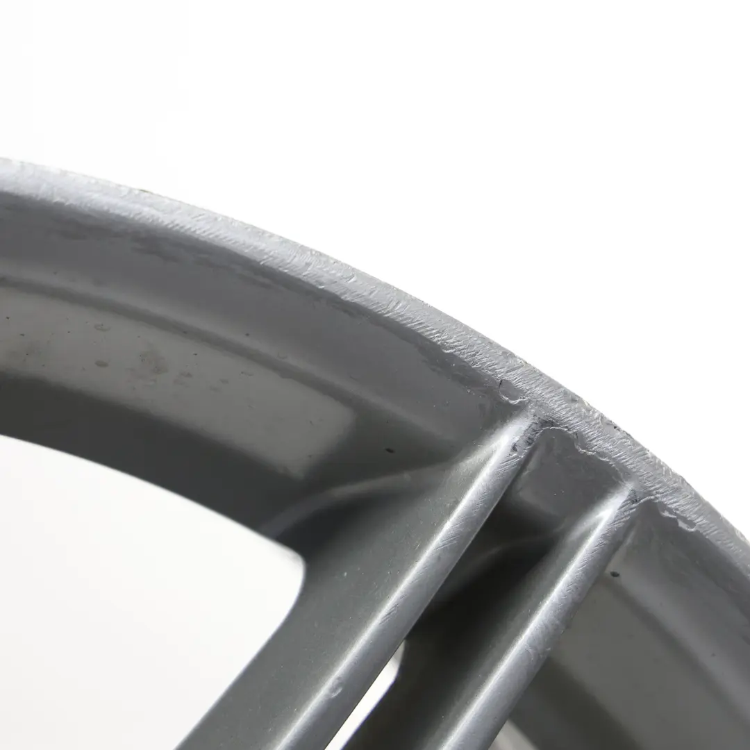 Hinten Alu Felge Alufelge 19" M Double Spoke 225 9J ET:39 für BMW E90 E91 E92 mit Teilenummer 8037142 BMW E90 E91 E92 Hinten Alu Felge Alufelge 19" M Double Spoke 225 9J ET:39 - SKU 8037142-1 - Teilenummer 8037142