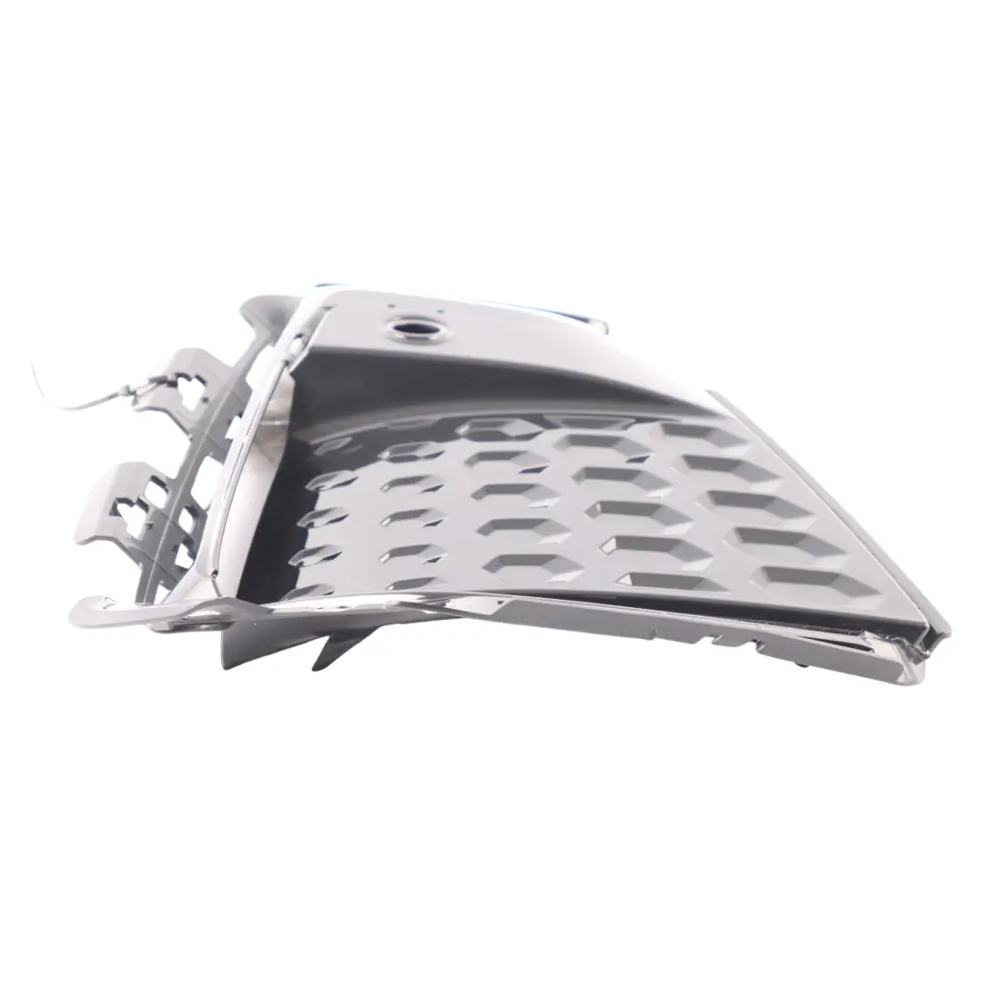 Front Bumper Grille Cover Trim Panel Right O/S to BMW U06 with Part number 8080214 BMW U06 Front Bumper Grille Cover Trim Panel Right O/S - SKU 8080214 - Part number 8080214