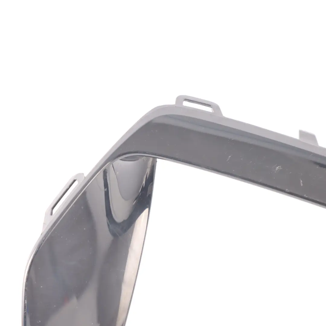 Front Bumper Cover Trim On Grill Panel Right O/S to BMW U06 with Part number 8080930 BMW U06 Front Bumper Cover Trim On Grill Panel Right O/S - SKU 8080930 - Part number 8080930