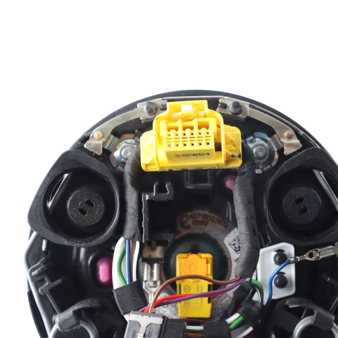 Steering Wheel Air Module Driver's Side to Audi Q2 GA with Part number 81A880201AC Audi Q2 GA Steering Wheel Air Module Driver's Side - SKU 81A880201AC - Part number 81A880201AC