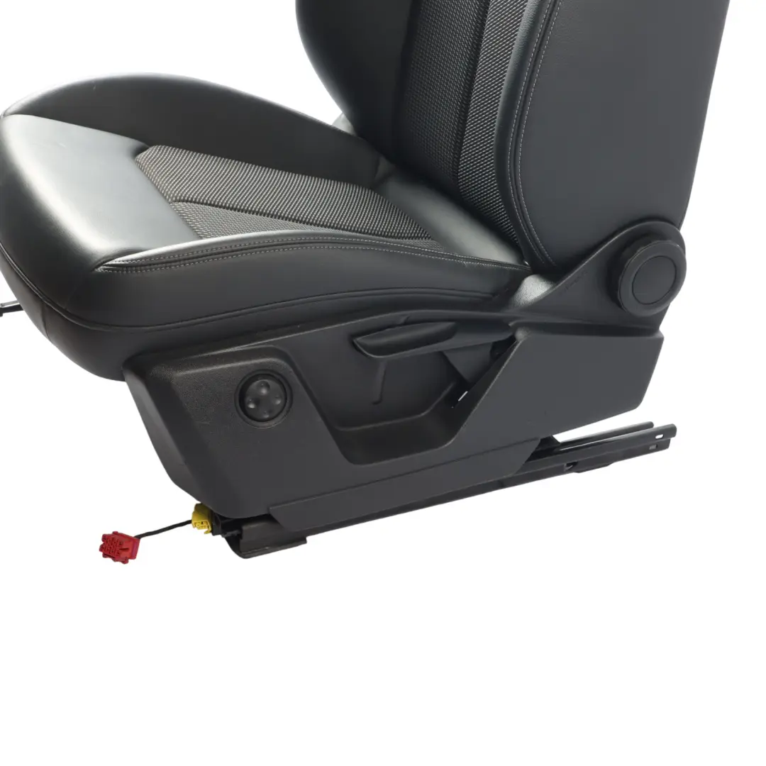 Sedile Anteriore Sinistro Interno S Line Mezza Pelle Nero Grigio Audi Q2 GA - SKU 81A881805AP-2 - Numero di parte 81A881805AP