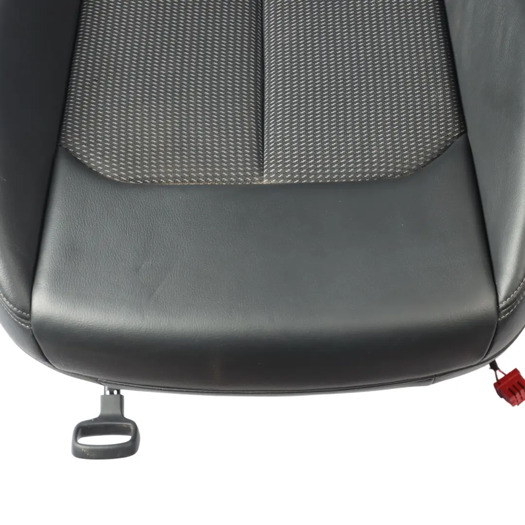 Audi Q2 GA Siège Avant Gauche Intérieur S Line Demi Cuir Noir Gris - SKU 81A881805AP-2 - Numéro de pièce 81A881805AP