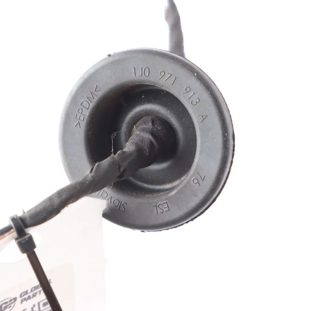 Tylna Lewa Wiązka Przewodów Lampy do Audi Q2 GA o numerze 81A945091C Audi Q2 GA Tylna Lewa Wiązka Przewodów Lampy - SKU 81A945091C-2 - Numer Części 81A945091C