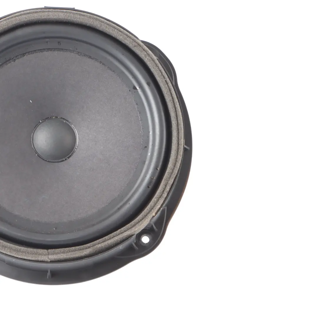 Puerta Delantera Altavoz Agudos Izquierda Derecha Tono Bajo para Audi Q2 GA con número de pieza 83A035415 Audi Q2 GA Puerta Delantera Altavoz Agudos Izquierda Derecha Tono Bajo - SKU 83A035415 - Número de pieza 83A035415