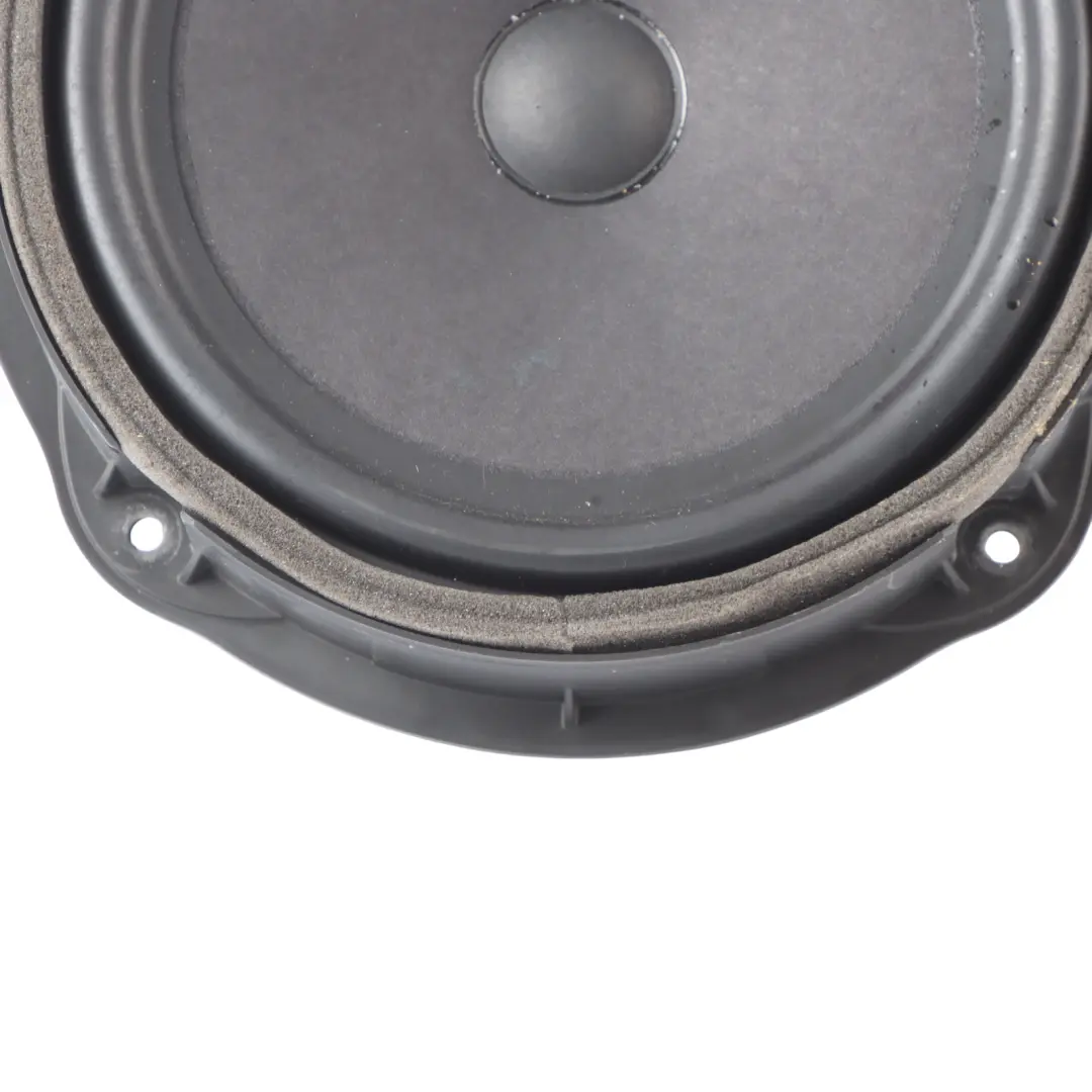 Puerta Delantera Altavoz Agudos Izquierda Derecha Tono Bajo para Audi Q2 GA con número de pieza 83A035415 Audi Q2 GA Puerta Delantera Altavoz Agudos Izquierda Derecha Tono Bajo - SKU 83A035415 - Número de pieza 83A035415