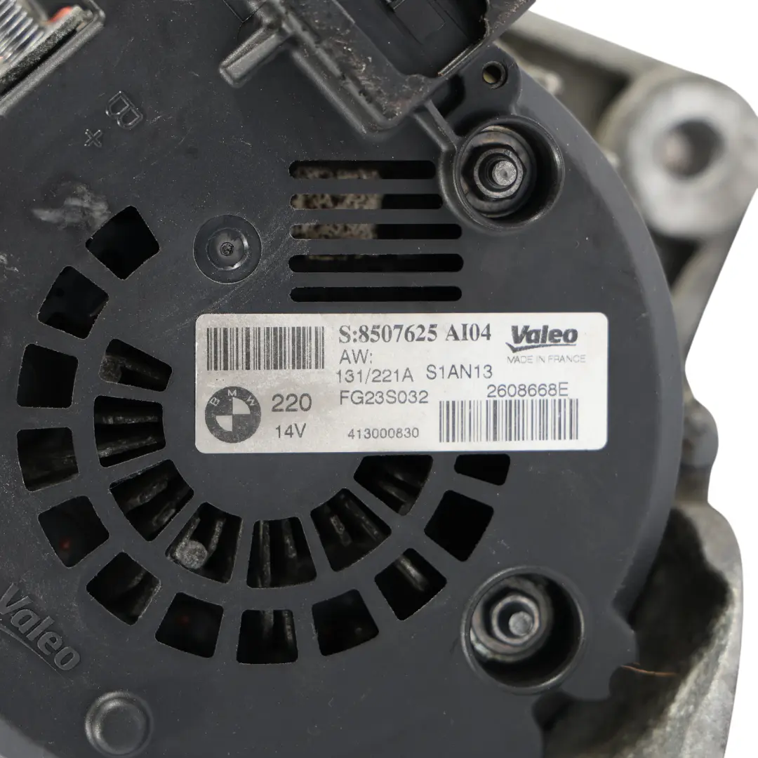 N47N Alternador Generador Diésel Motor 220A Valeo 8507625 para BMW F07 F10 F11 con número de pieza 8579420 BMW F07 F10 F11 N47N Alternador Generador Diésel Motor 220A Valeo 8507625 - SKU 8579420-1 - Número de pieza 8579420